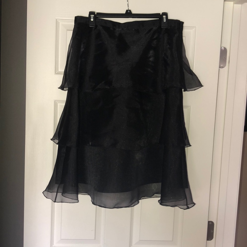 Black skirt